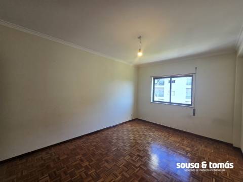 Apartamento T3 Arrendamento em Leiria, Pousos, Barreira e Cortes,Leiria
