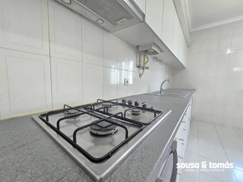 Apartamento T3 Arrendamento em Leiria, Pousos, Barreira e Cortes,Leiria