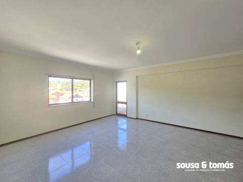 Apartamento T3 Arrendamento em Leiria, Pousos, Barreira e Cortes,Leiria