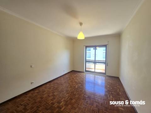 Apartamento T3 Arrendamento em Leiria, Pousos, Barreira e Cortes,Leiria