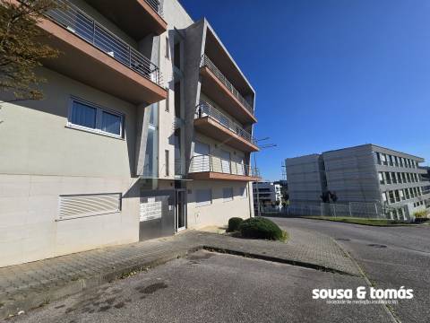 Apartamento T2 Arrendamento em Leiria, Pousos, Barreira e Cortes,Leiria