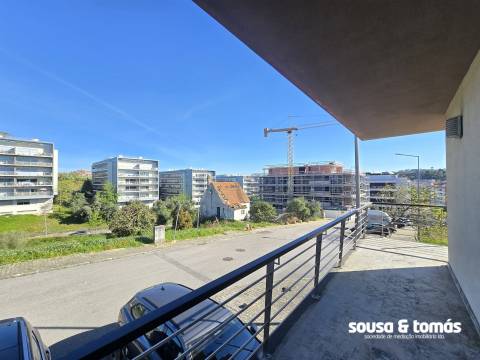 Apartamento T2 Arrendamento em Leiria, Pousos, Barreira e Cortes,Leiria