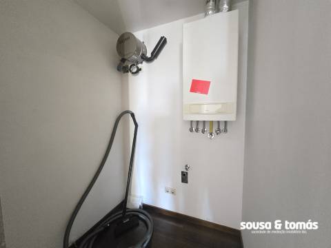 Apartamento T2 Arrendamento em Leiria, Pousos, Barreira e Cortes,Leiria