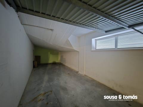 Apartamento T2 Arrendamento em Leiria, Pousos, Barreira e Cortes,Leiria