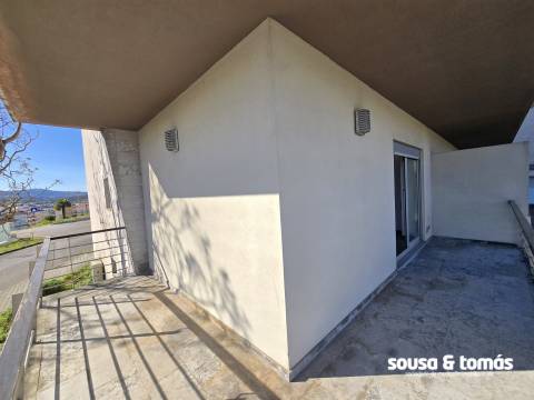 Apartamento T2 Arrendamento em Leiria, Pousos, Barreira e Cortes,Leiria