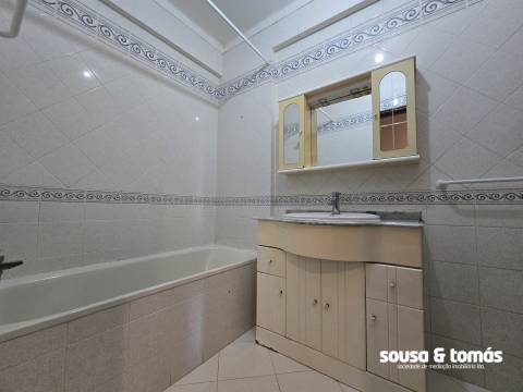 Apartamento T1 Arrendamento em Marrazes e Barosa,Leiria