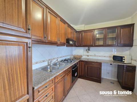 Apartamento T1 Arrendamento em Marrazes e Barosa,Leiria