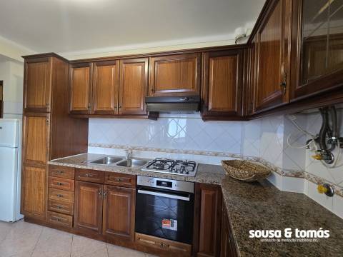 Apartamento T1 Arrendamento em Marrazes e Barosa,Leiria