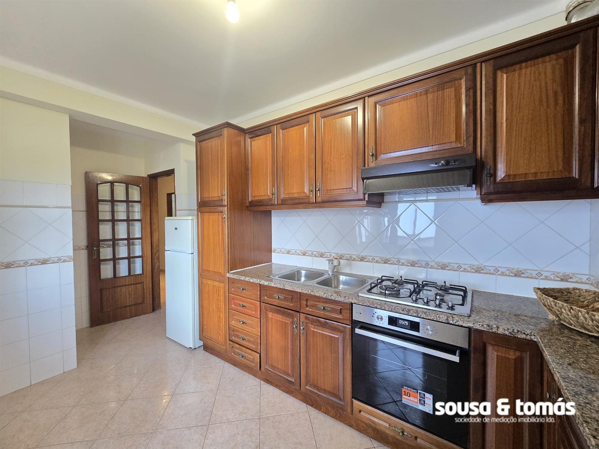 Apartamento T1 Arrendamento em Marrazes e Barosa,Leiria