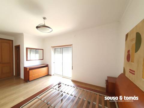 Apartamento T3 Arrendamento em Leiria, Pousos, Barreira e Cortes,Leiria