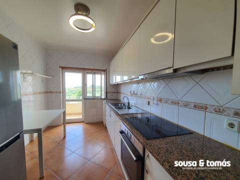 Apartamento T3 Arrendamento em Leiria, Pousos, Barreira e Cortes,Leiria