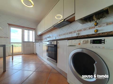 Apartamento T3 Arrendamento em Leiria, Pousos, Barreira e Cortes,Leiria