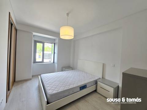 Apartamento T1 DUPLEX Arrendamento em Leiria, Pousos, Barreira e Cortes,Leiria