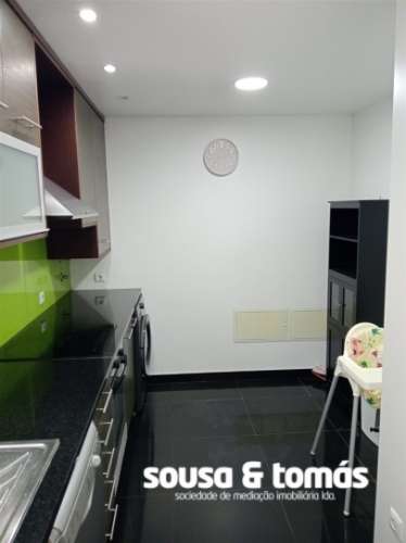 Apartamento T2 Arrendamento em Marinha Grande,Marinha Grande