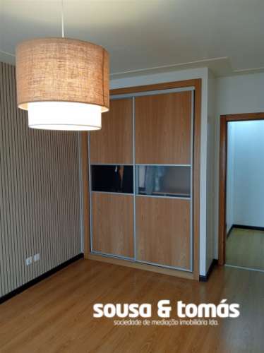 Apartamento T2 Arrendamento em Marinha Grande,Marinha Grande