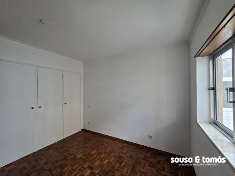 Apartamento T2 Arrendamento em Marrazes e Barosa,Leiria