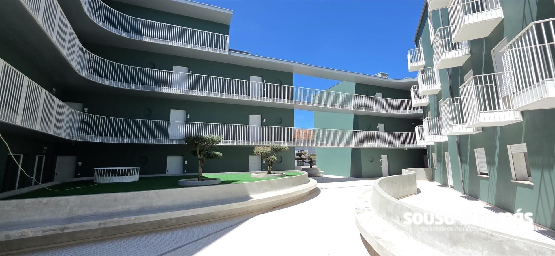 Apartamento T1 Arrendamento em Leiria, Pousos, Barreira e Cortes,Leiria