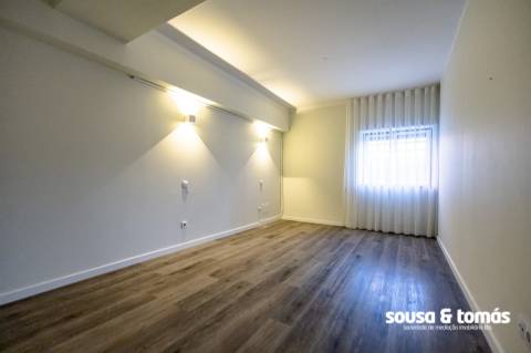 Moradia T9 Arrendamento em Marrazes e Barosa,Leiria