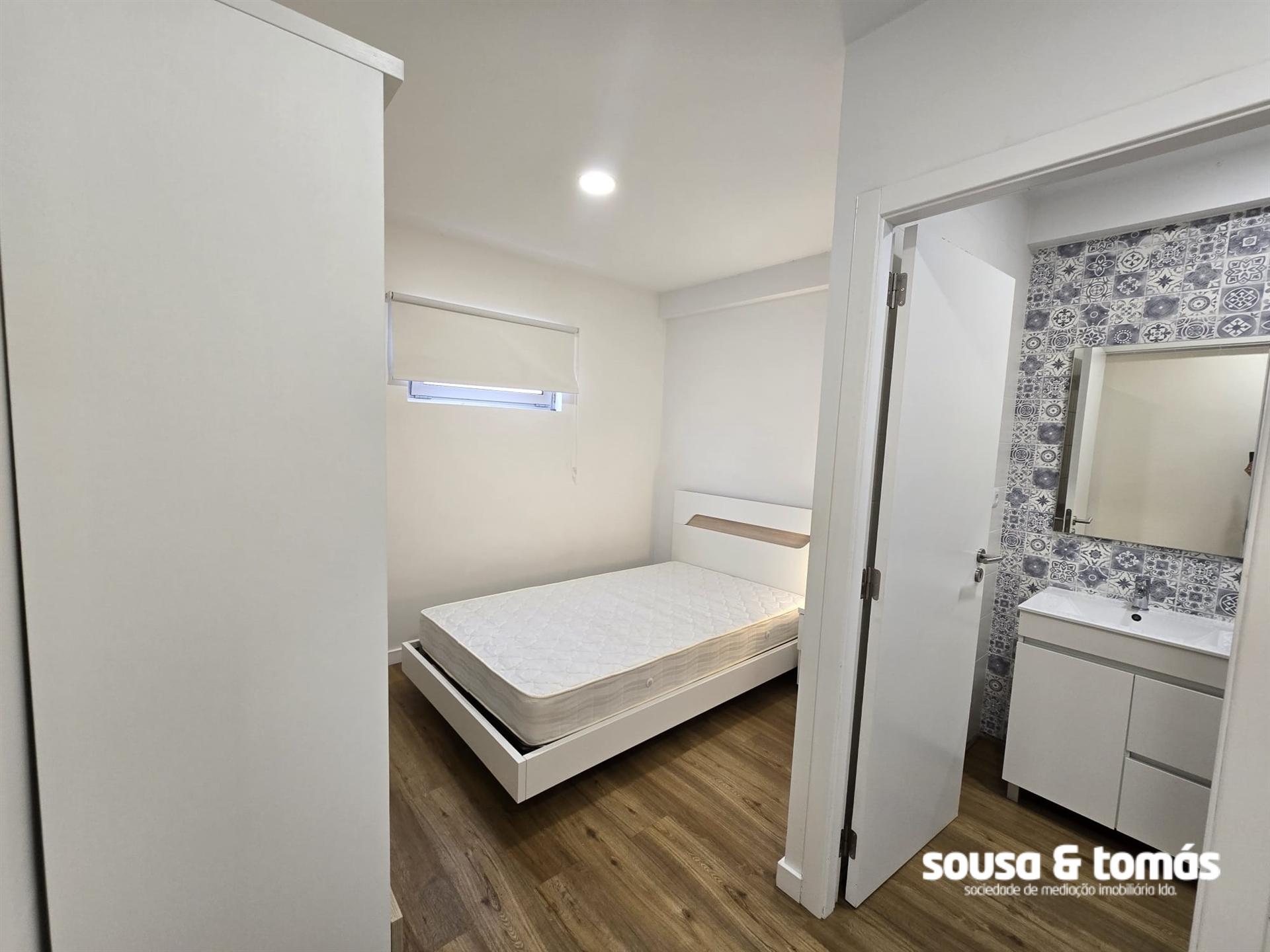 Quarto  Arrendamento em Leiria, Pousos, Barreira e Cortes,Leiria