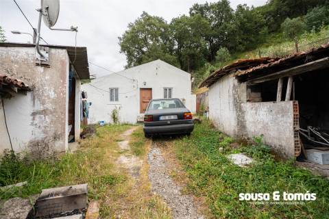 Moradia T2 Venda em Porto de Mós - São João Baptista e São Pedro,Porto de Mós