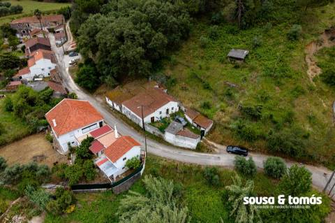 Moradia T2 Venda em Porto de Mós - São João Baptista e São Pedro,Porto de Mós