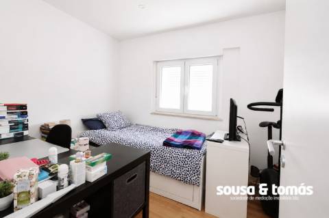Apartamento T2 Venda em Loures,Loures