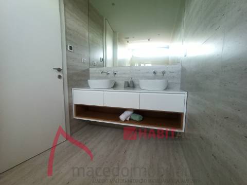 Moradia T3 Nova em Palmeira