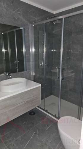 Apartamento T2 novo em Ferreiros C/ Fiador