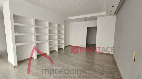 Loja para arrendar em Lamaçães, Braga