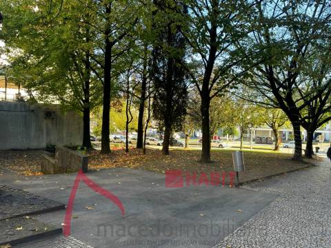 Loja para venda em Vila Nova de Famalicão