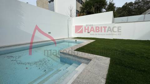 Moradia em Banda T4+1 à venda em Dume, Braga