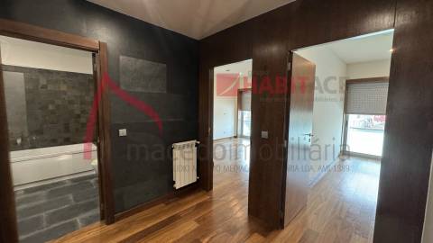 Moradia em Banda T4+1 à venda em Dume, Braga