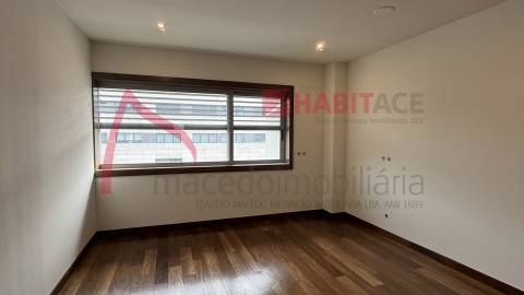 Moradia em Banda T4+1 à venda em Dume, Braga