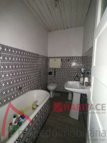 Escritorio na Avenida Central