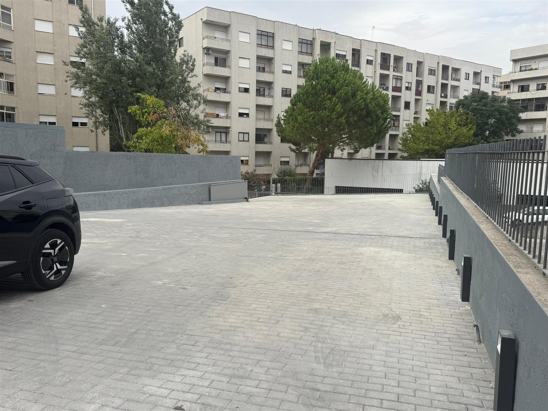 Apartamento T1+1 em S. Vicente