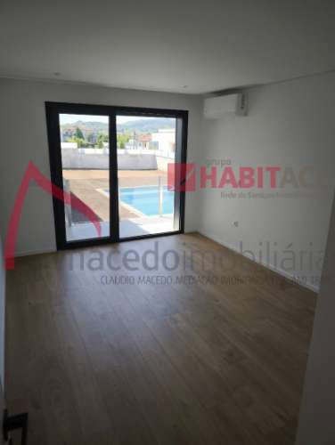 Moradia Terrea T3 nova em Panoias