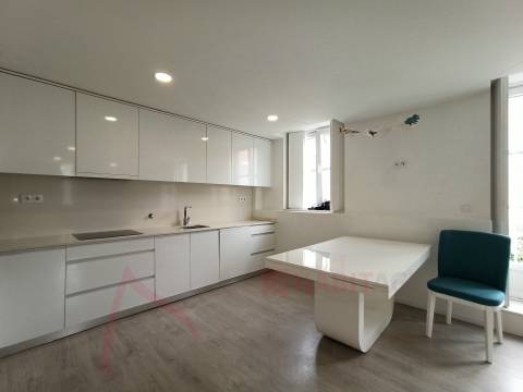 Apartamento T2 mobilado Centro Historico