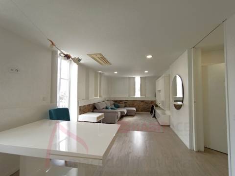 Apartamento T2 mobilado Centro Historico