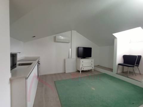 Apartamento T1 mobilado Centro Historico