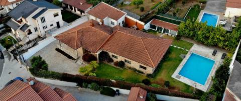 Moradia Térrea T3 c/ Piscina em Fafe