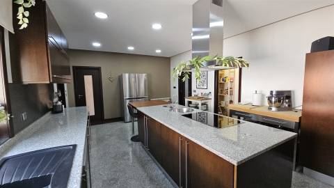 Moradia Térrea T3 c/ Piscina em Fafe