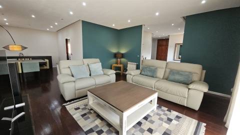 Moradia Térrea T3 c/ Piscina em Fafe