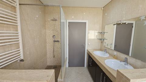 Moradia Térrea T3 c/ Piscina em Fafe