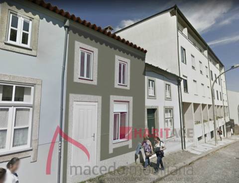 Moradia T3 para venda no Centro Histórico de Braga