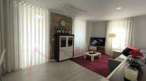 Apartamento T2 mobilado Centro Historico