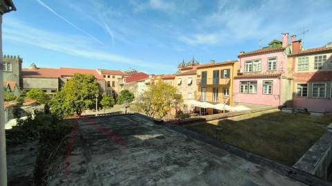 Apartamento T2 mobilado Centro Historico