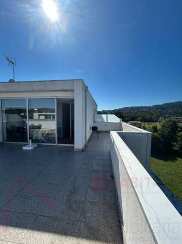 Apartamento T2 Duplex com Terraço e Garagem para venda em Barbudo, Vila Verde, Braga