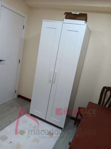 Quarto para Alugar em Apartamento Familiar Aconchegante