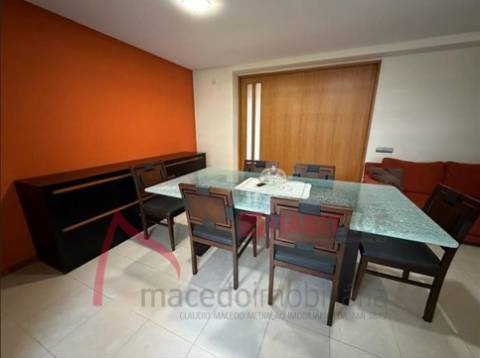 Moradia Individual T3 com piscina em Lomar