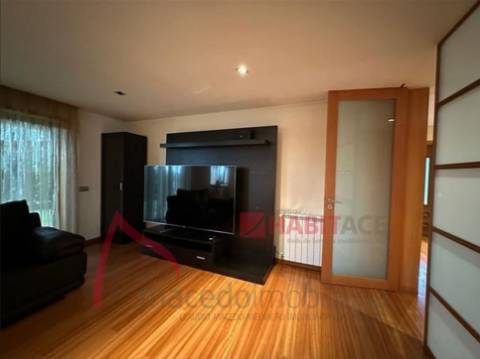 Moradia Individual T3 com piscina em Lomar